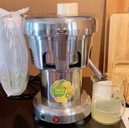 Estrattore di Succo Commercial - Juicer Cold Press Slow recensione e prezzo