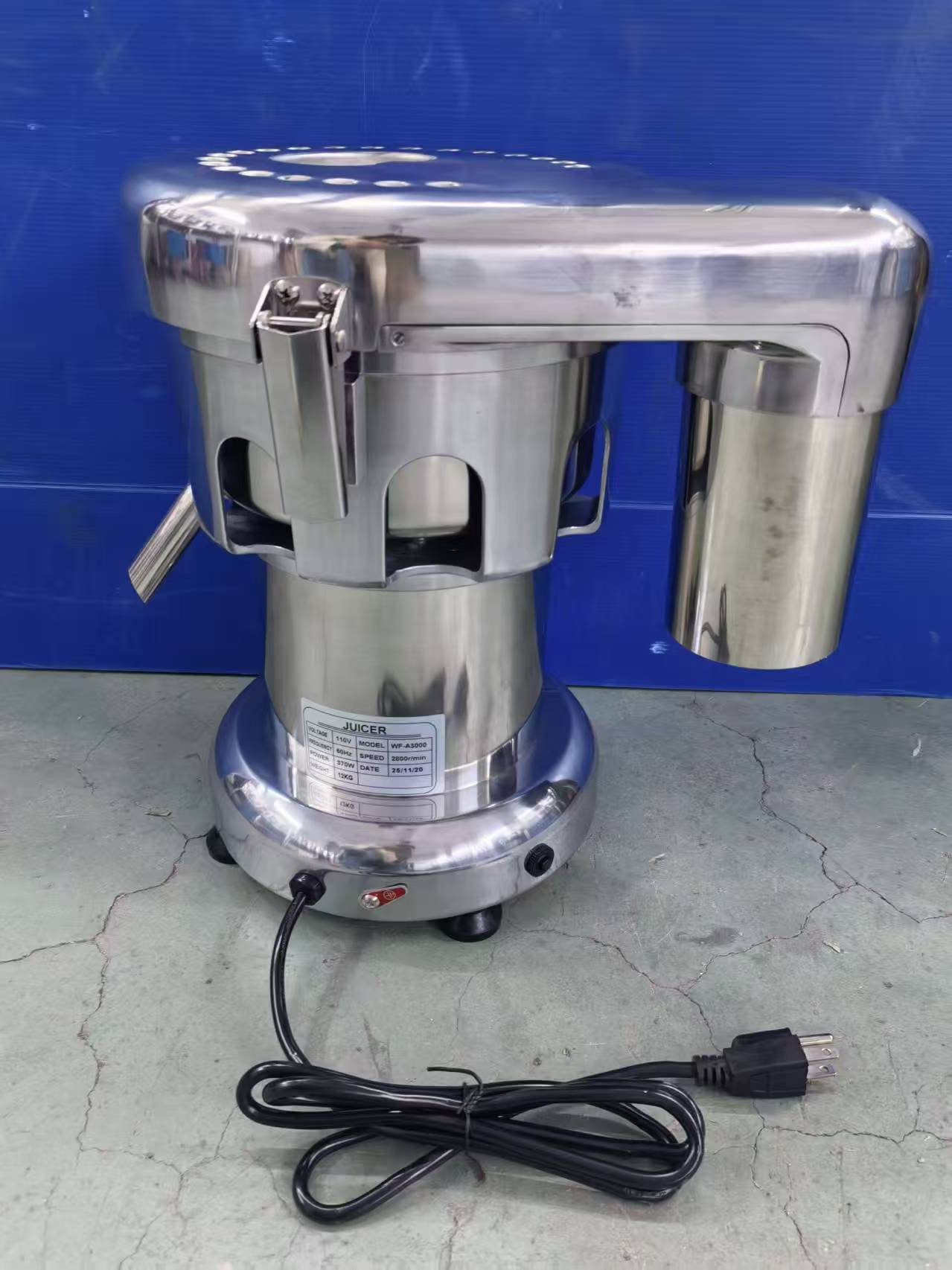 Estrattore di Succo Commercial - Juicer Cold Press Slow recensione e prezzo